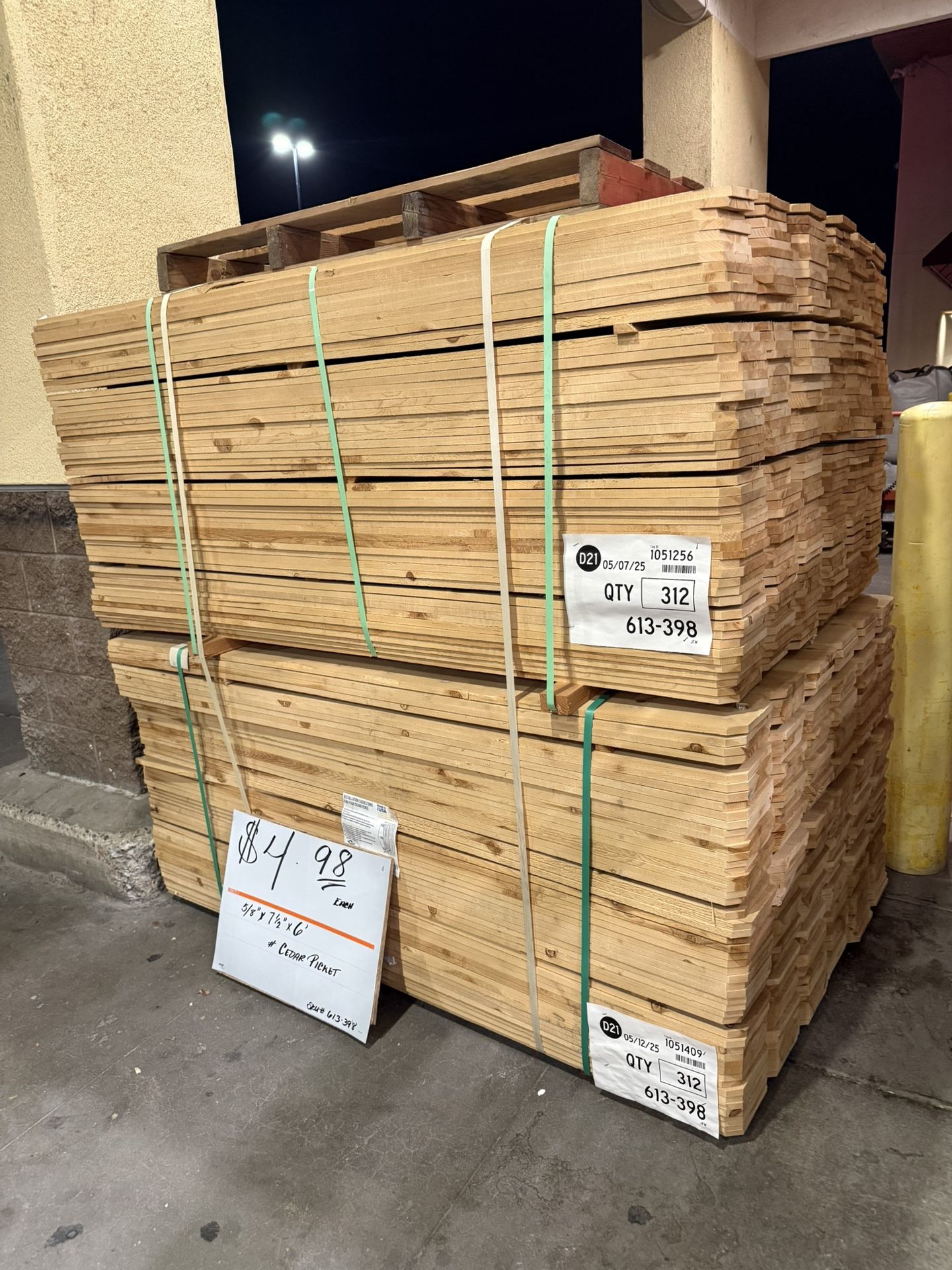FENCE PICKETS MADERA PARA CERCOS