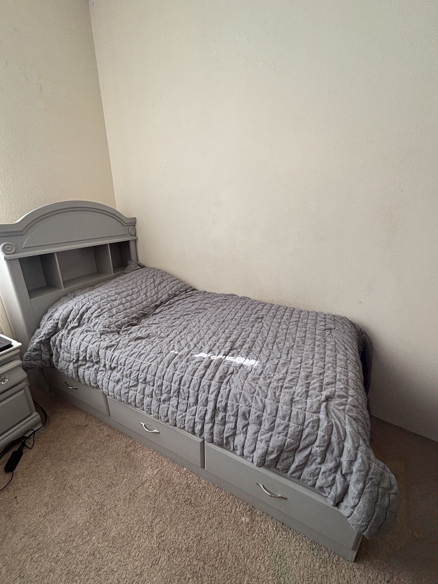 Grey Bedroom Set