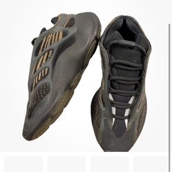 Yeezy Adidas Size 7