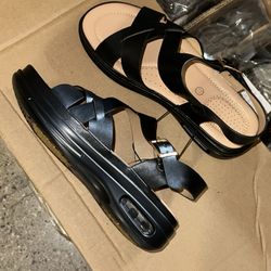 432 Pairs Women’s Comfort Sandals – Full Pallet Only – $2/Pair
