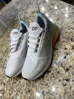 Nike Air 270