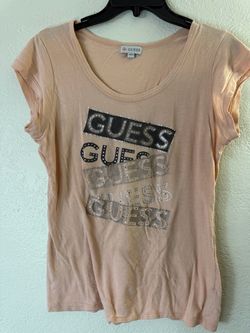 Guess peach & cream t-shirt with rhinestone logo, size M