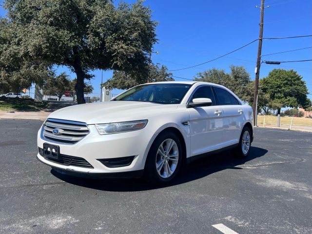 2014 Ford Taurus