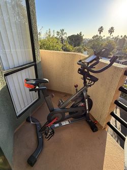 Schwinn IC4 Indoor Cycling Bike – Like New