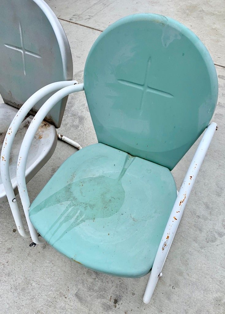 Two VINTAGE mid Century Clam Shell PATIO CHAIRS steel $35 Each