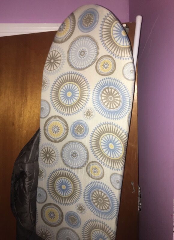 Mini iron board