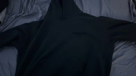 Black essenital hoodie