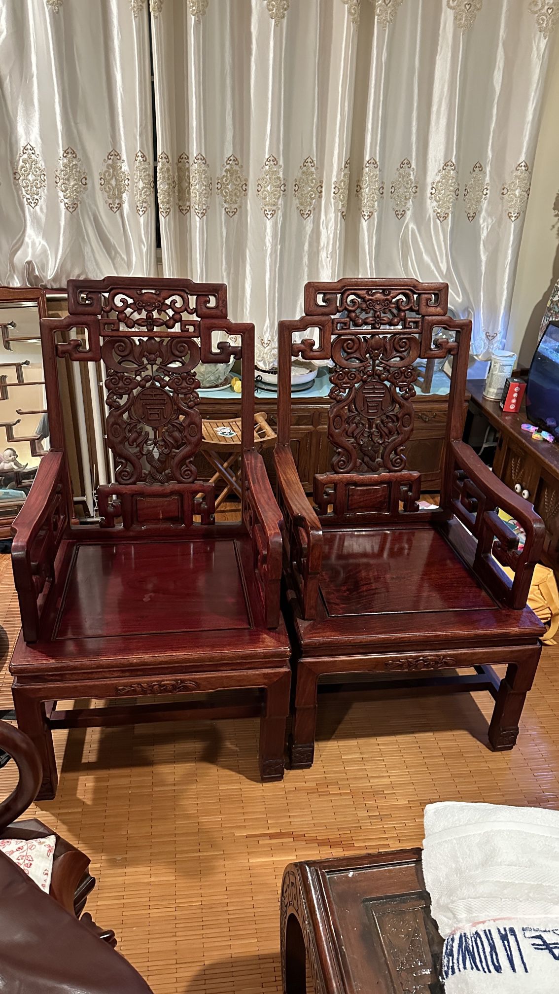 A Pair Of Chinese Antique Chair