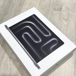 MacBook Pro 14-inch 2023 (M3, 8GB RAM, 512GB SSD)