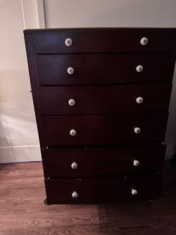 Casana Solid Wood Dresser