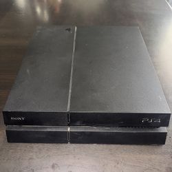 Sony PlayStation 4 - WLOD For Parts CONSOLE ONLY