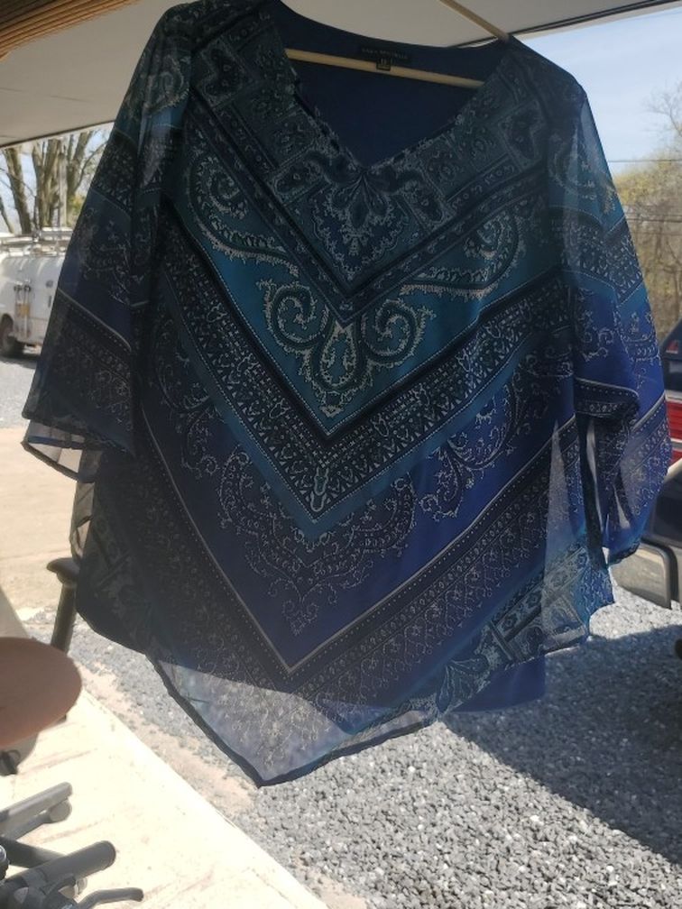 WOMEN' BLOUSE 1X SARA  MICHELLE