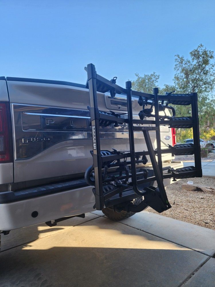 Bike Rack For 4 Bikes. 'Destination 4' Hollywood Racks