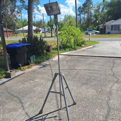 Tripod Light Stand With Outlet