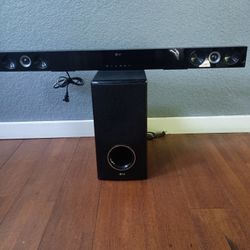 LG Soundbar with Wireless Subwoofer 