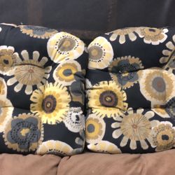 2 Chair cushion