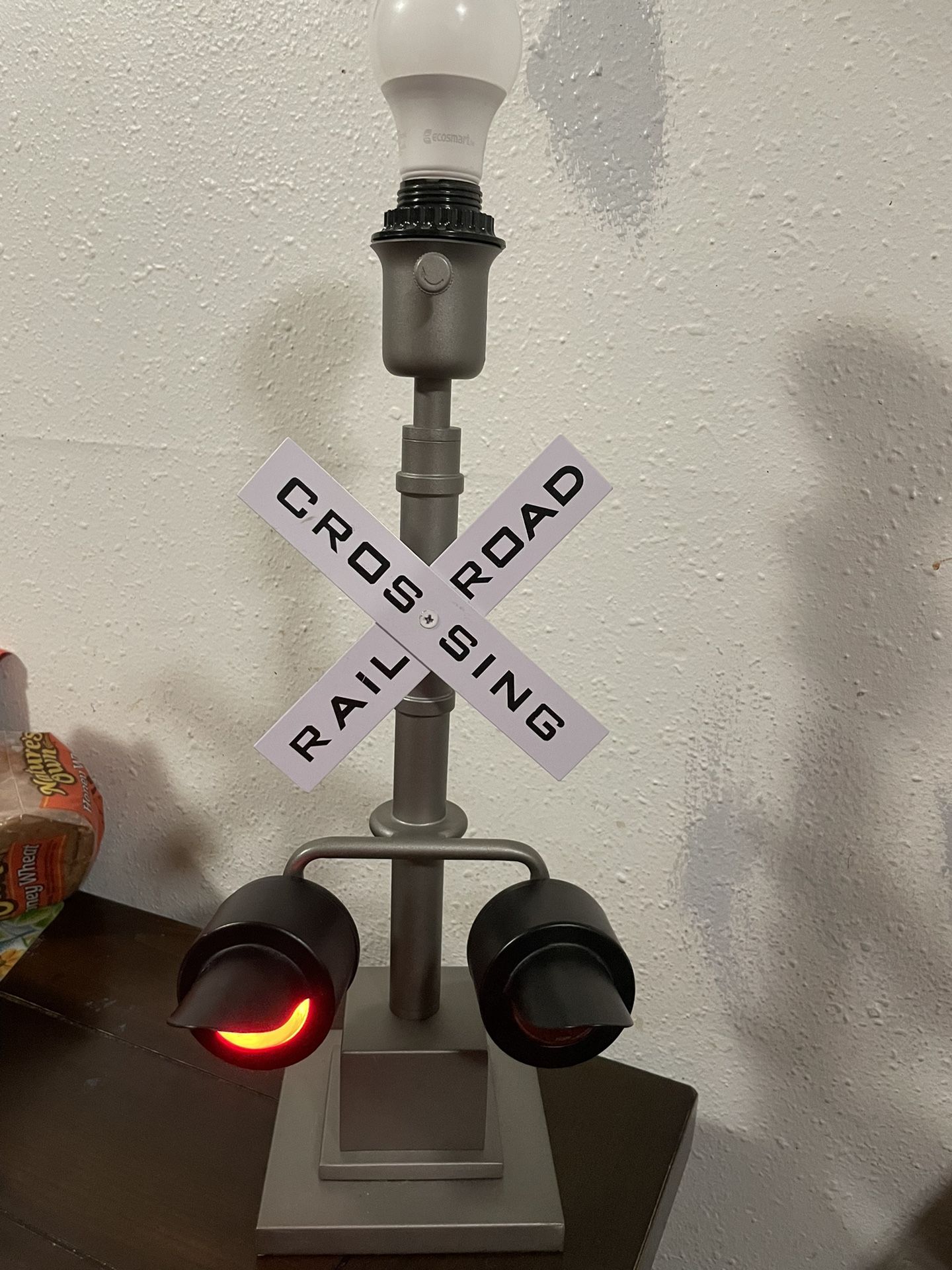 Rail Road Crossing Lamp