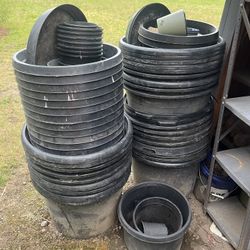 Lots Of Sizes Of Pots For Planting Starter Pots To 20 Gal