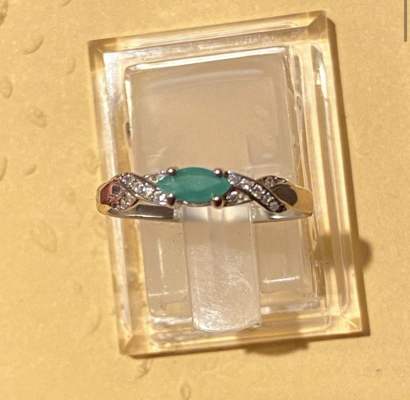 Natural Emerald Ring S925 Size 6, 7 & 8