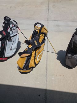 Golf carry and stand bags