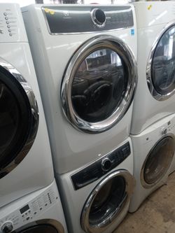 Electrolux stackable front load washer and dryer set - Free delivery