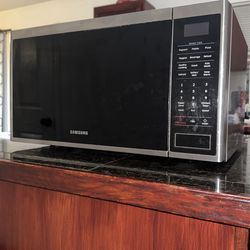 Samsung Stainless Steel Countertop Microwave 