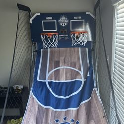ARCADE BASKETBALL SHOOTOUT