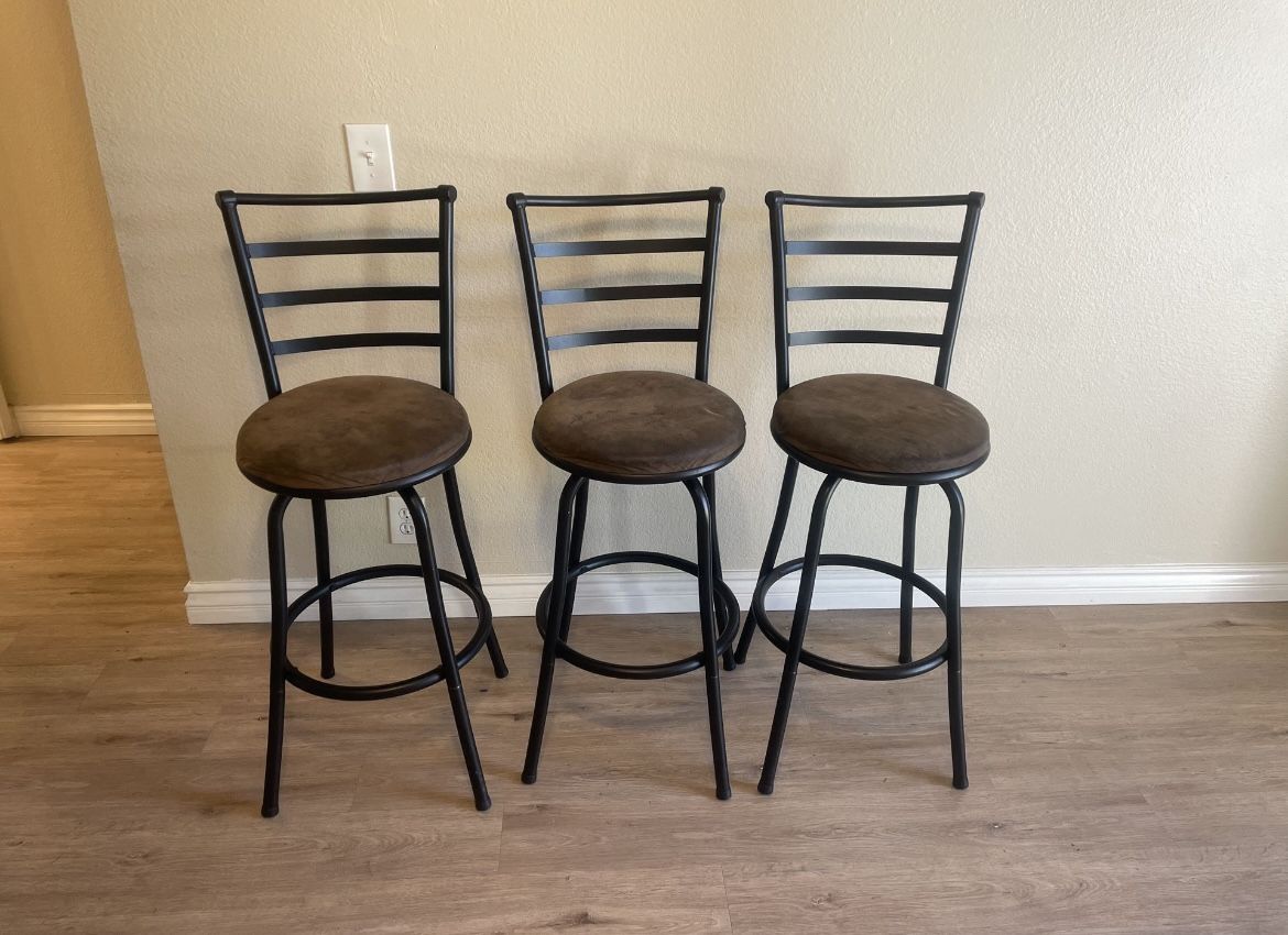 Bar Stools 