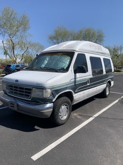 1995 Ford E-150