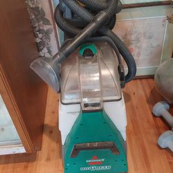 Large Super Powerful Bissell Big Green Carpet Cleaner 