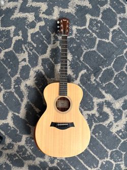Taylor Guitar
