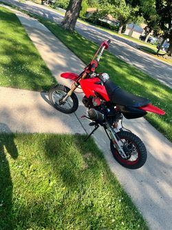 Selling ssr 125cc pitbike