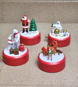 Christmas musical boxes