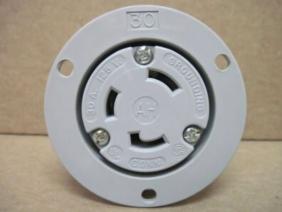 Arrow Hart 30A 2616 L5-30R Twist Lock Flanged Outlet