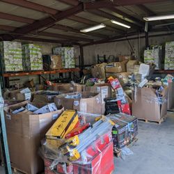 L@wes load SUPER SALE  pallets from $199 & up pallets Dont miss out just arrived Financing available
