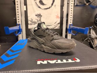 Nike Huarache Triple Black