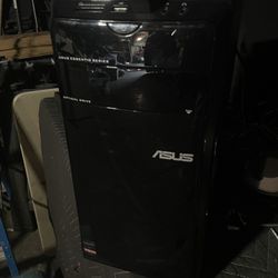 PC With Monitor,mouse Etc.