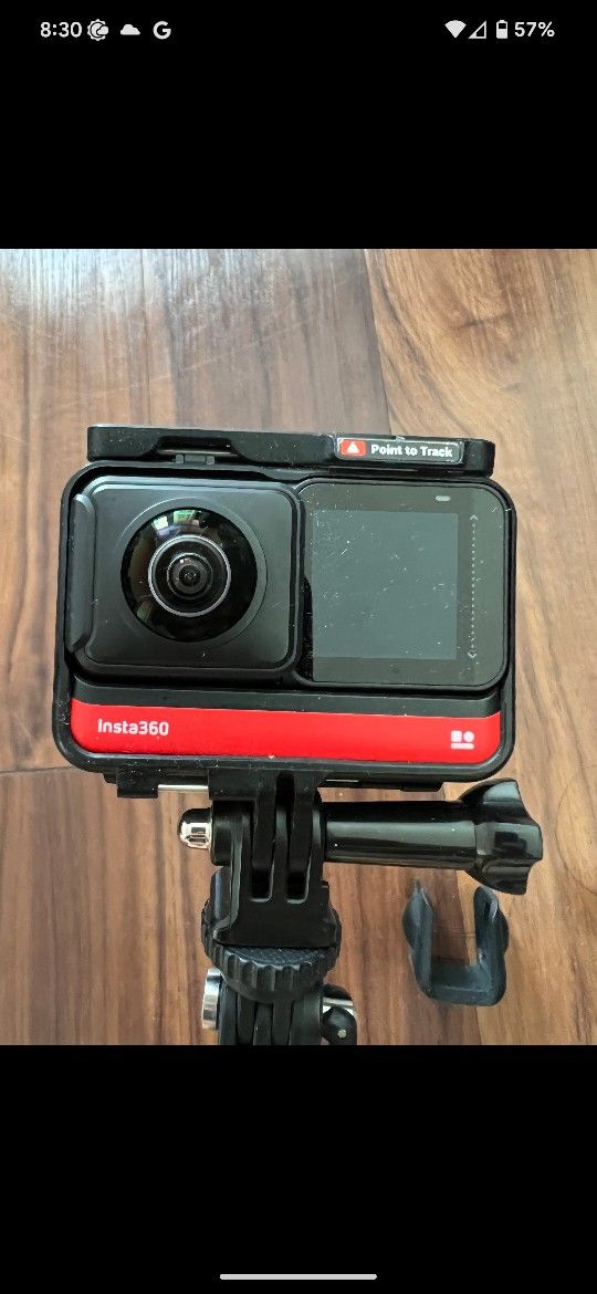 Insta 360 one r dual lens