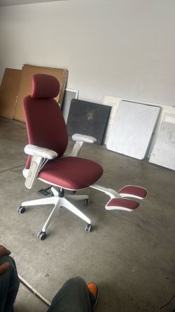 TopJob Napa Ergonomic Desk Chair Vegan Leather Computer