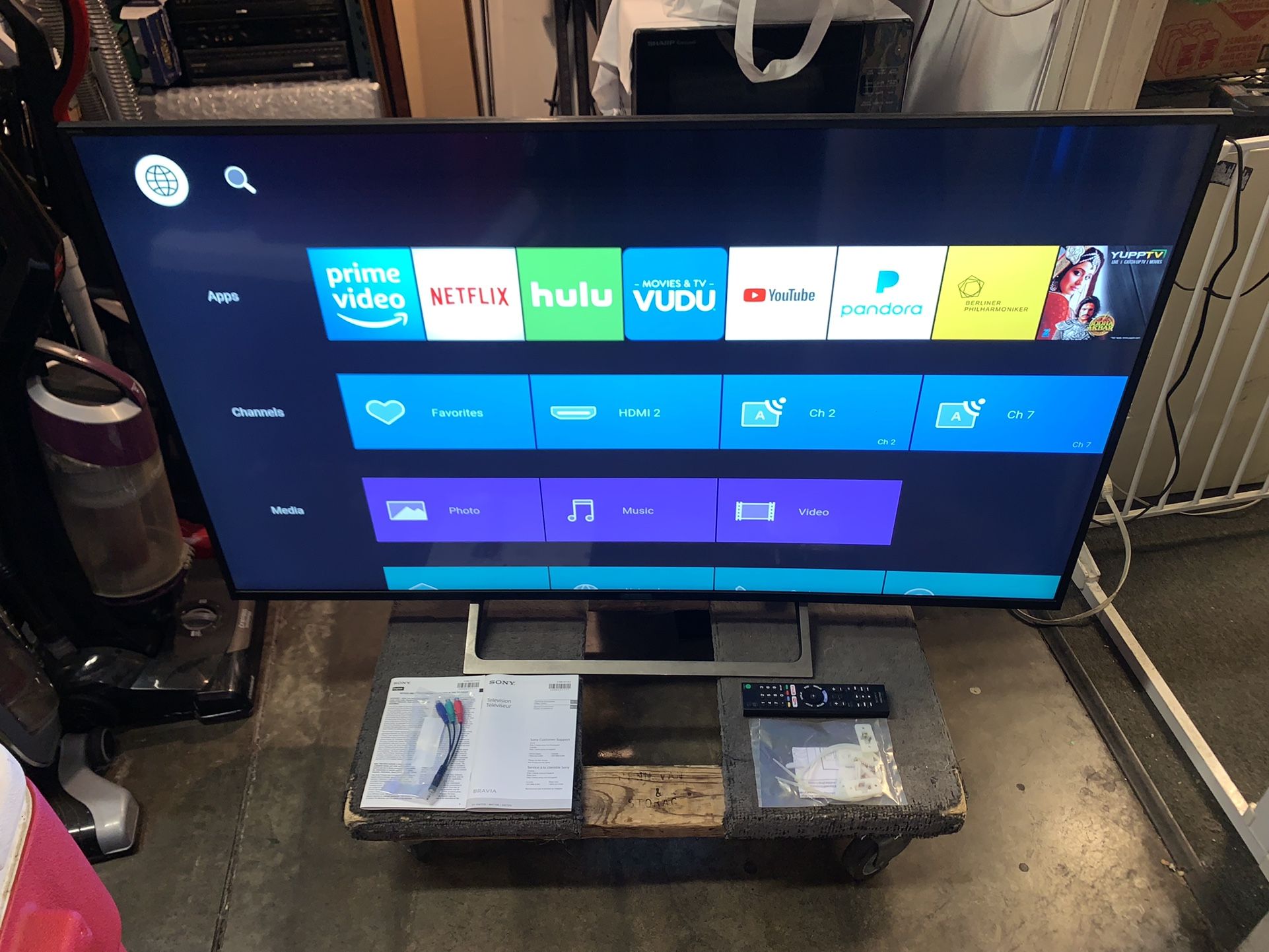 Sony - 55" Class - LED - X720E Series - 2160p - Smart - 4K UHD TV with HDR Perfect Working Condition