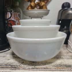 Pyrex Opal White Mixing Bowls 