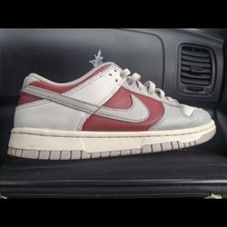 Men's Size 8.5 Nike's For Sale 
