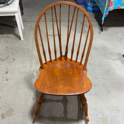 Vintage S. Bent & Bros. Windsor Bow‑Back Rocking Chair – Model 20 (1930s–1950s) – Original Finish