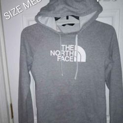 Firm In Merced ‼️🦋Women's The North Face Size Medium