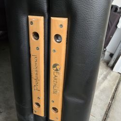 Earthlite Professional Massage Table 