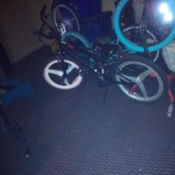 Dread BMX Bike