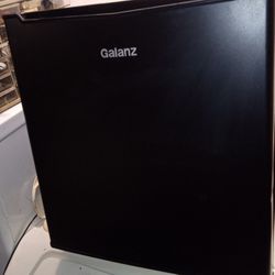 Galanz 1.7 Clean And Ready To Use 