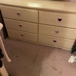 Girls 4 Piece Bedroom Set