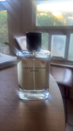 Zara Vibrant Leather Mood Fragrance