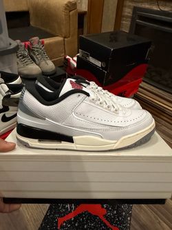 Jordan 2/3 white black metallic silver